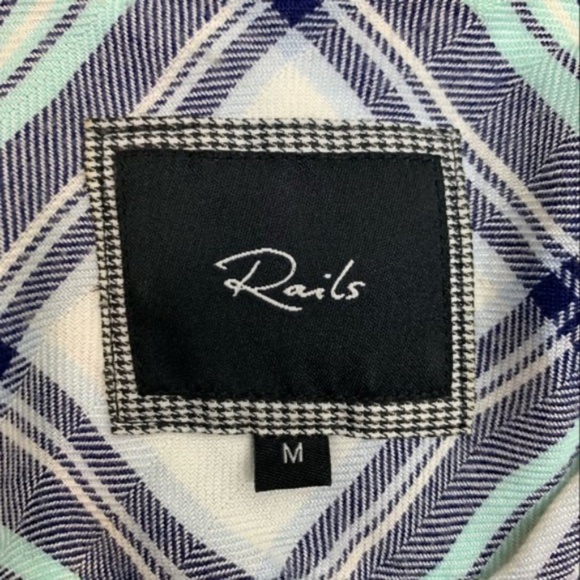 Rails Plaid Button Down ShortSleeve Top Blue White - Picture 5 of 5